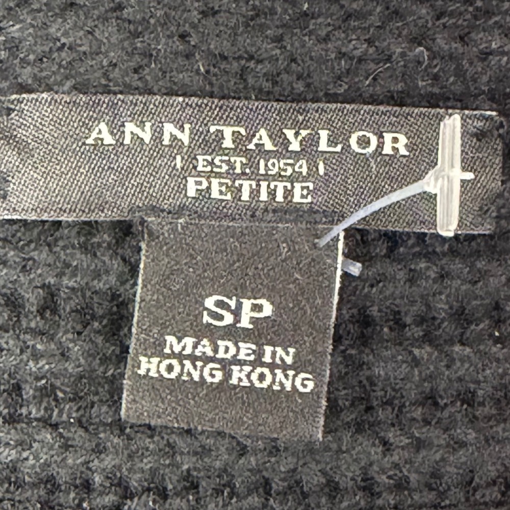 Ann Taylor Petite Womens Size Small Black Ribbed Merino Wool Sweater - Picture 4 of 7